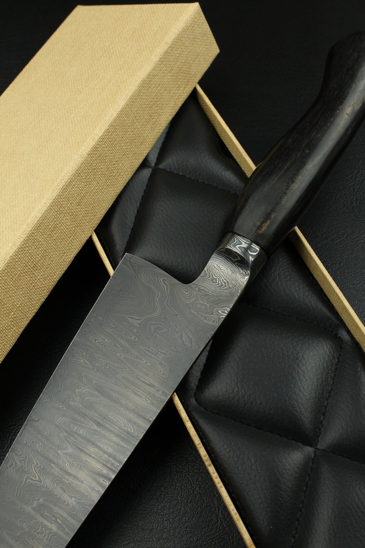 Gyuto 205 Schwarzes Ebenholz Dunkler Damast