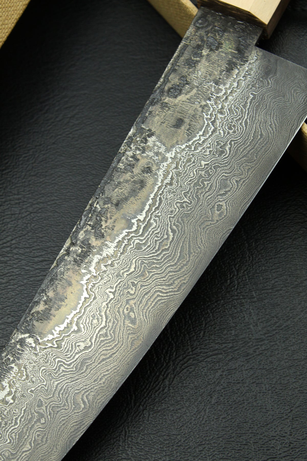 Damast-Gyuto 215 achteckig