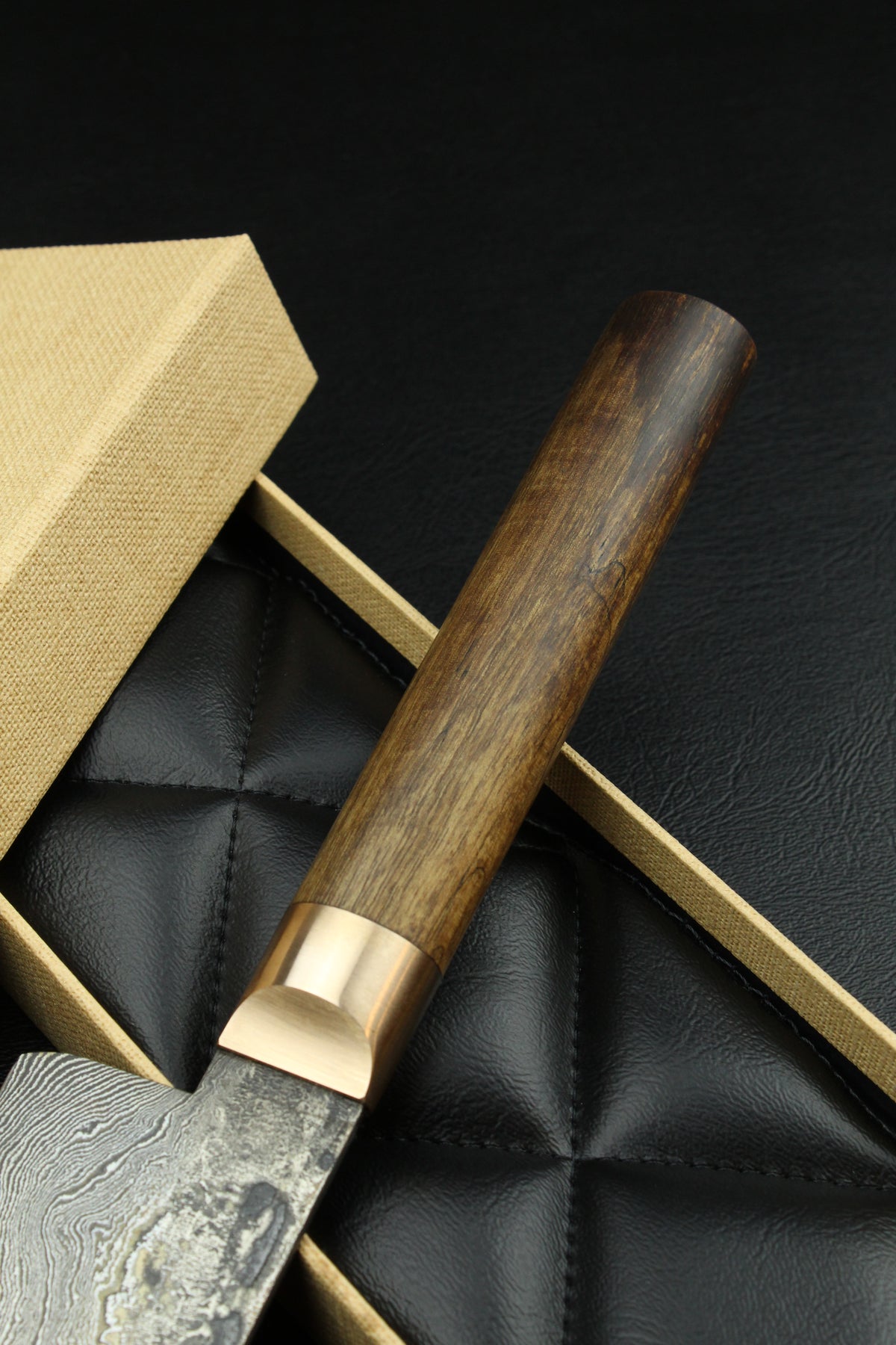 Damascus-Gyuto 320L, deutscher G-Walnussgriff