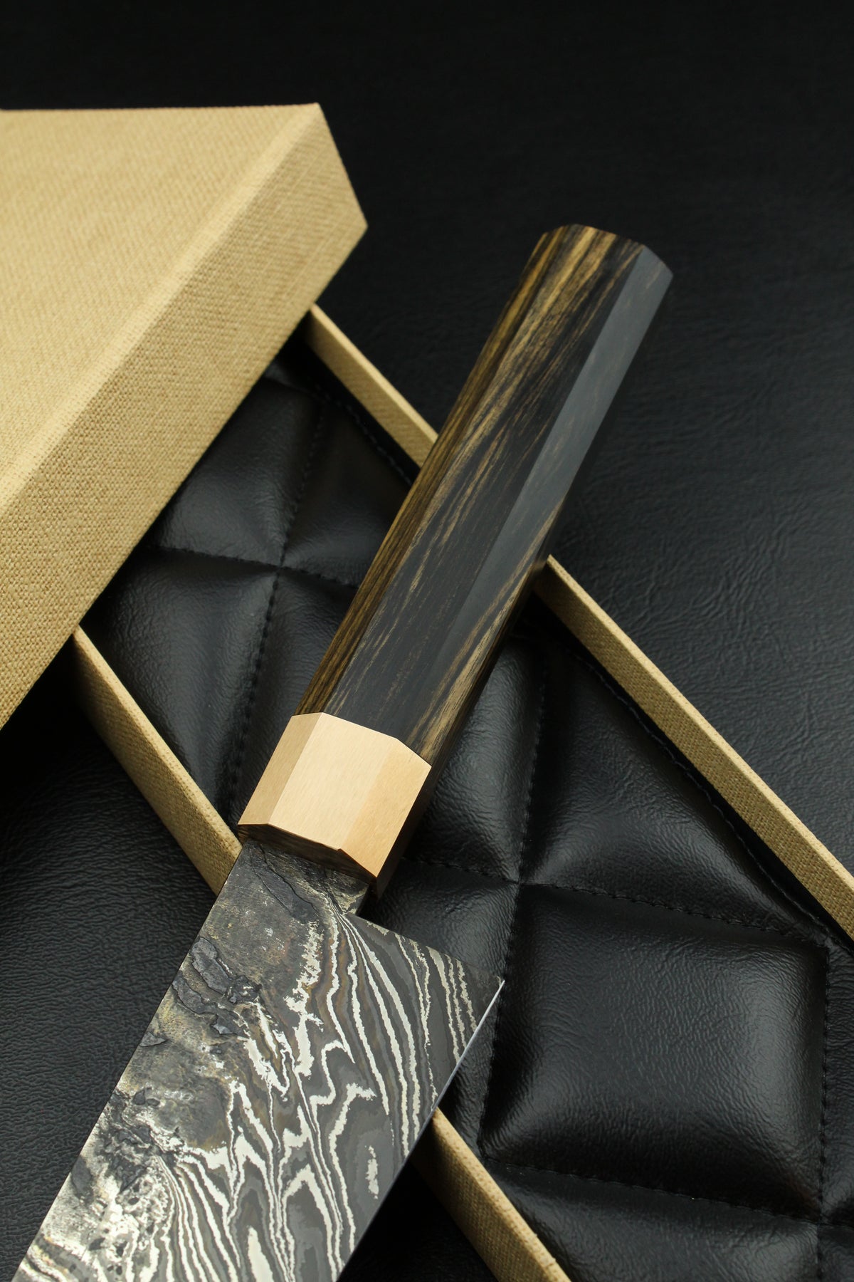 Damast-Gyuto B&W Ebenholz Achteck