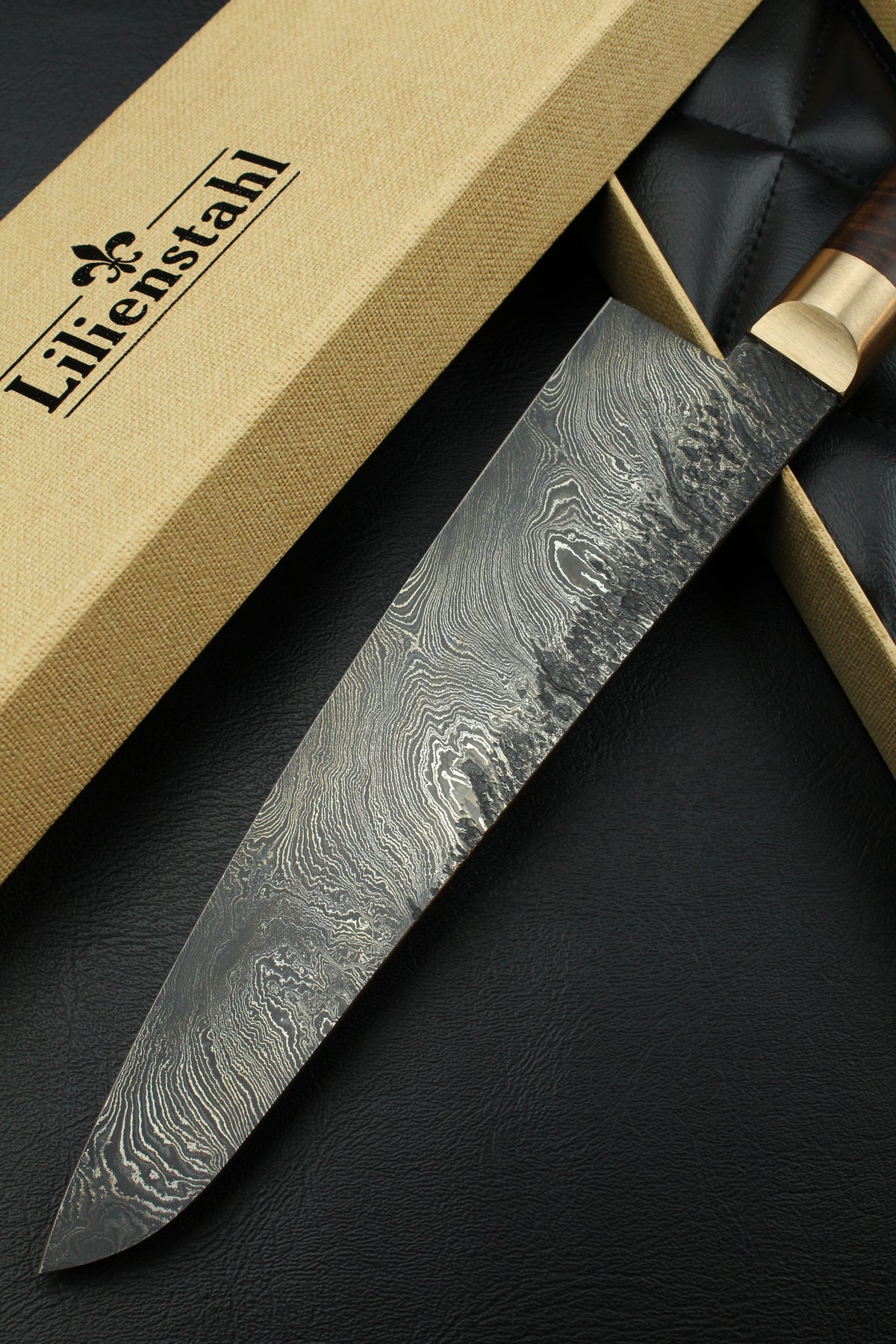 Damaszener Gyuto Torsion Ringed Gidgee Oval