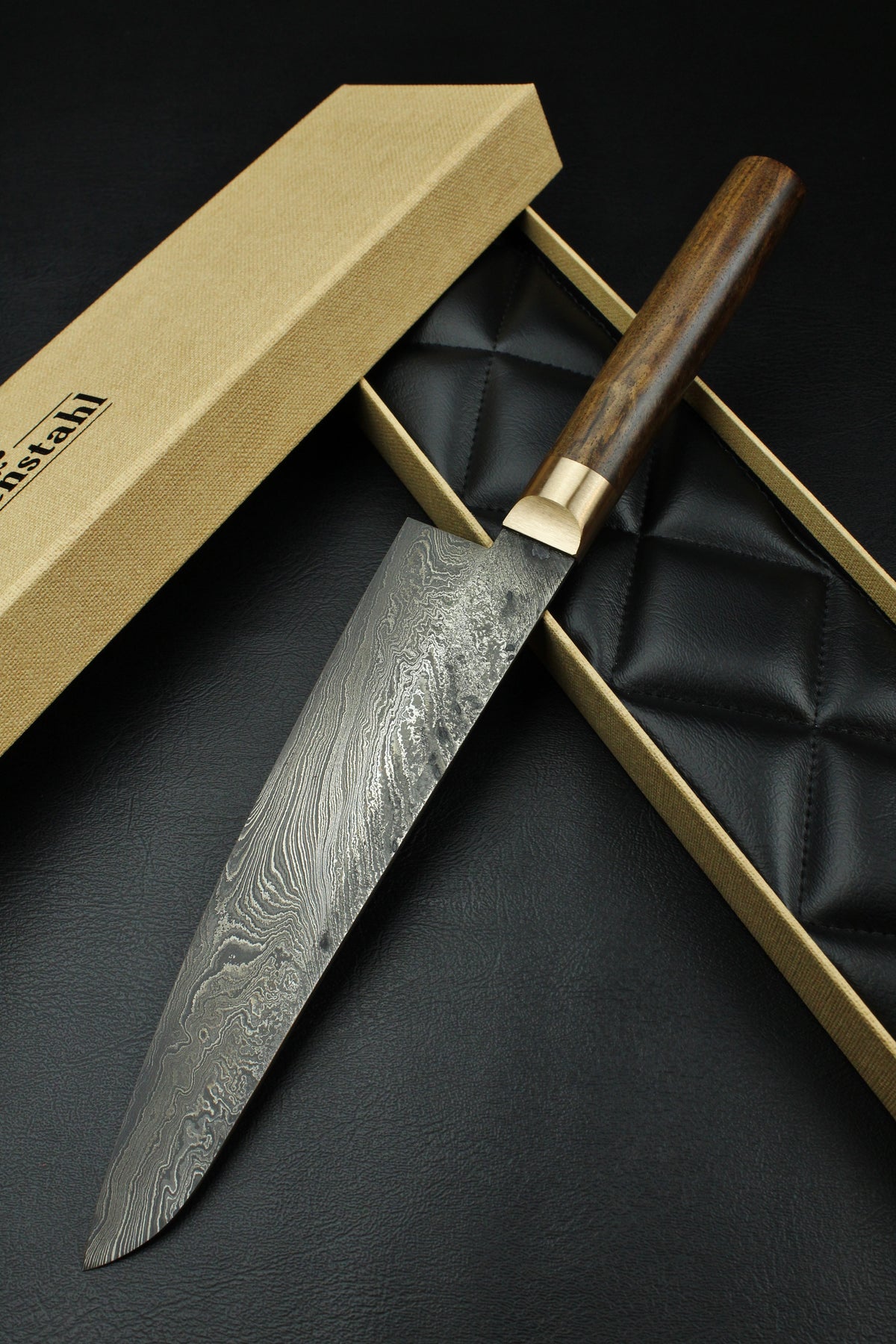 Gyutoknife Damascus HL Torsion Walnuss 1.0