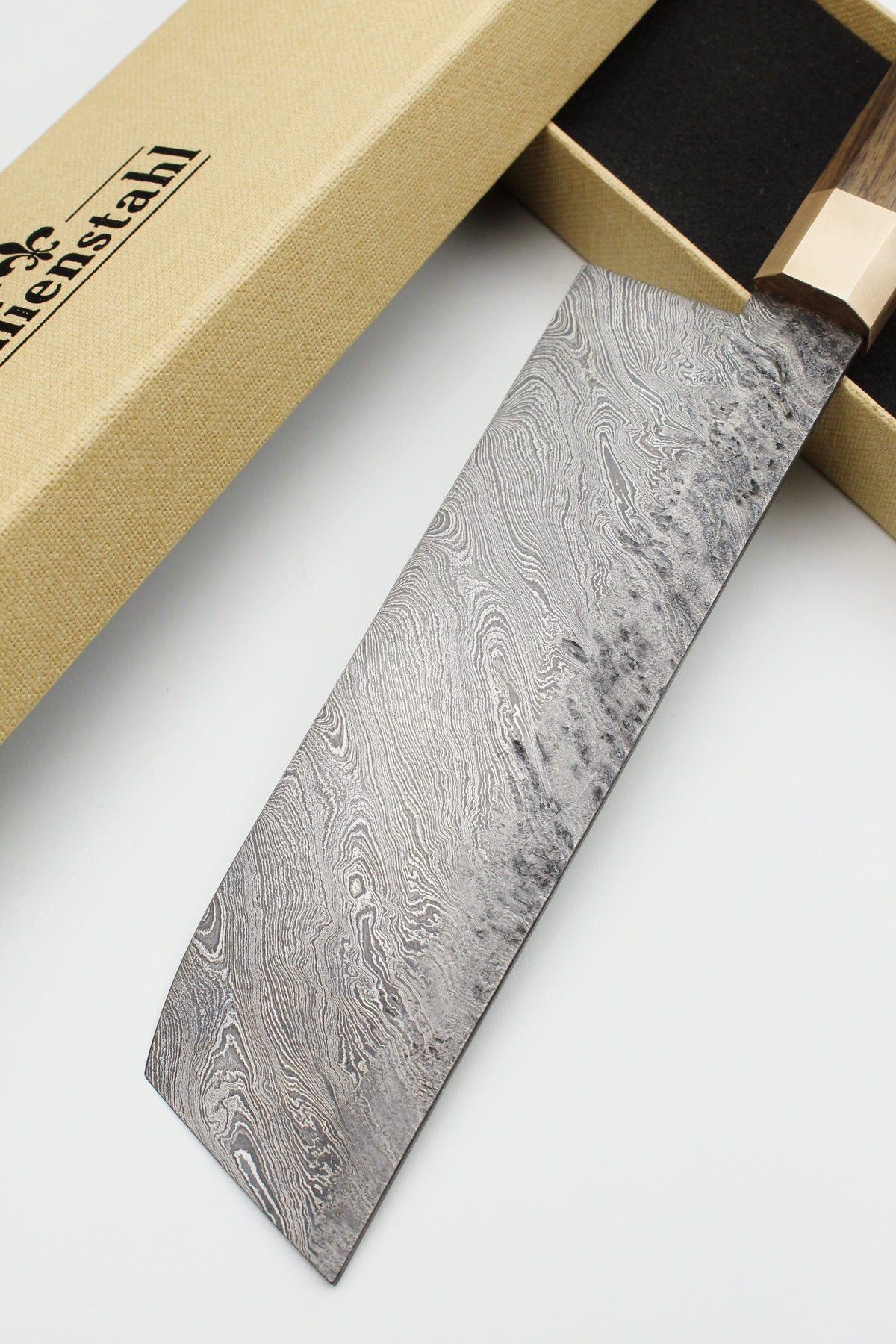 Nakiri Walnuss