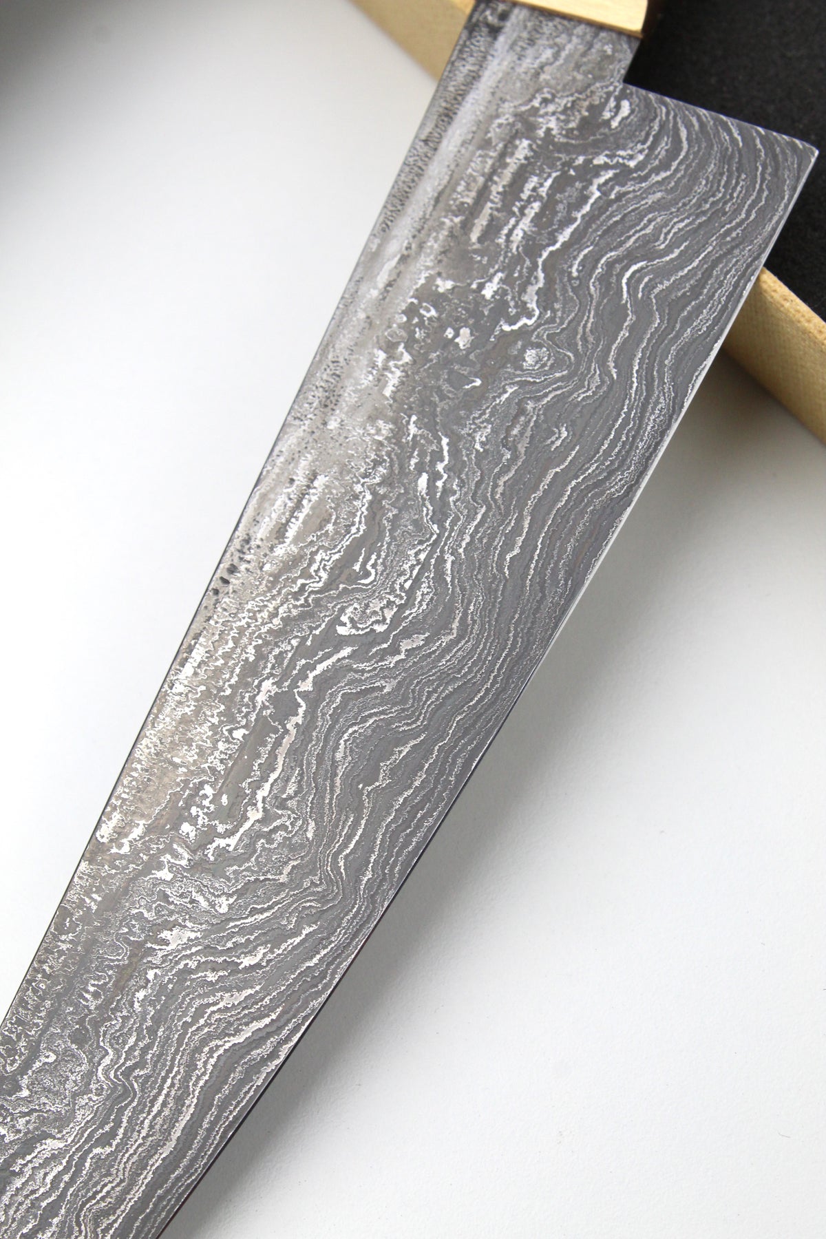 Gyuto Damast Mooreiche