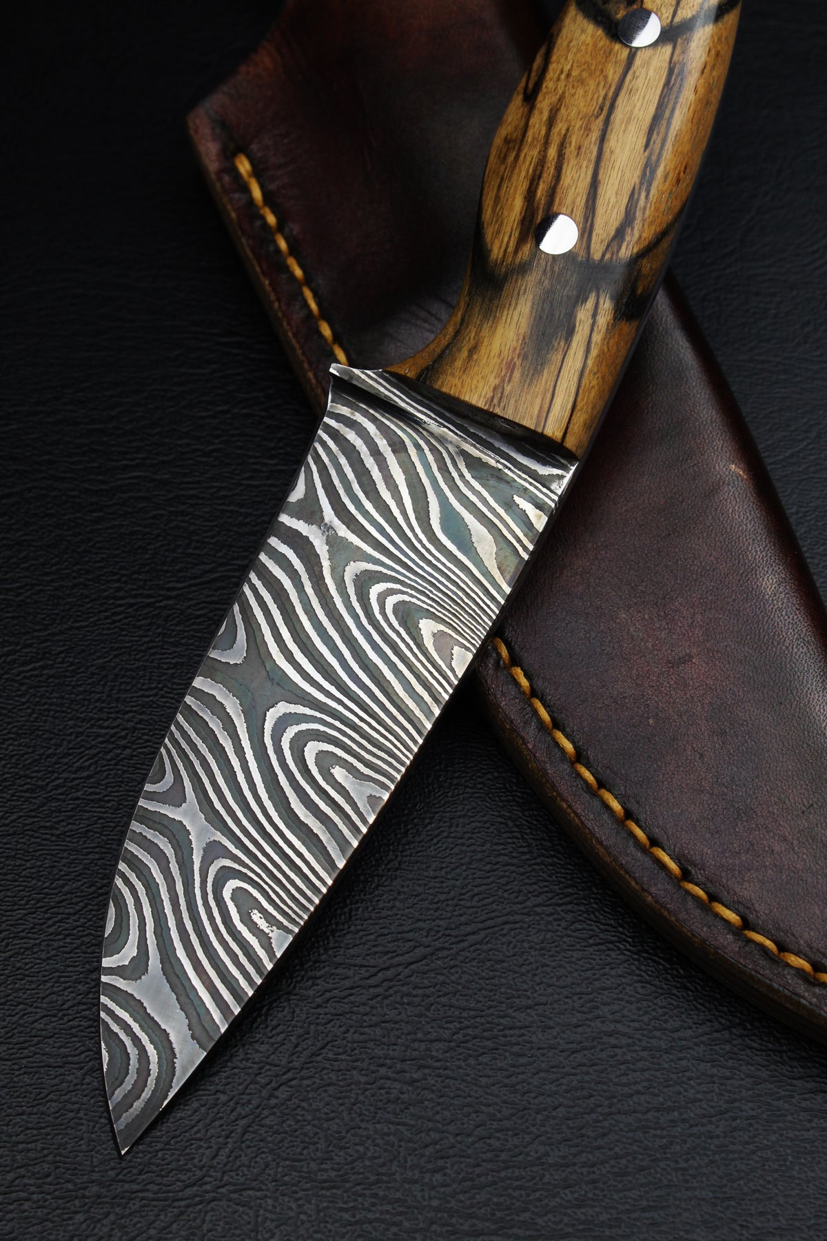 B&W Ebony Twisted Hunter