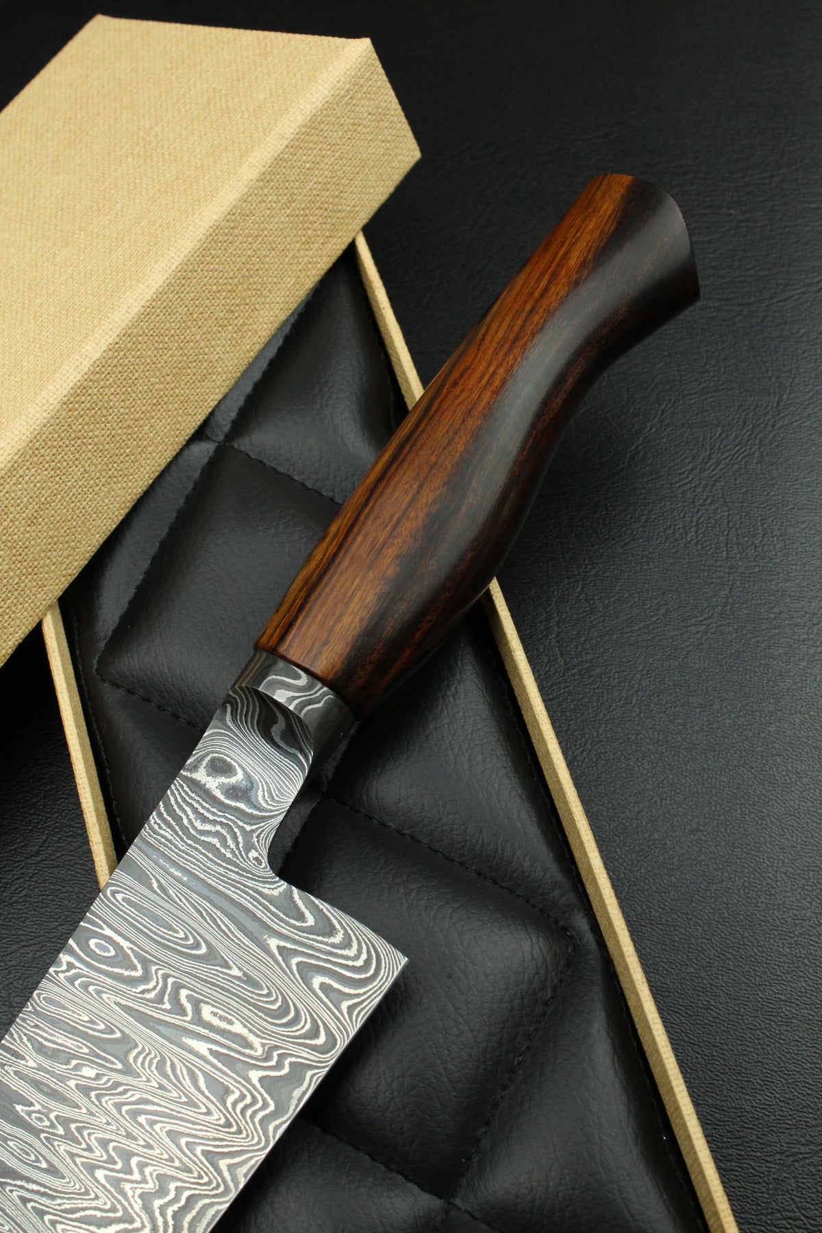 Santoku 185 exklusiv Wüsteneisenholz