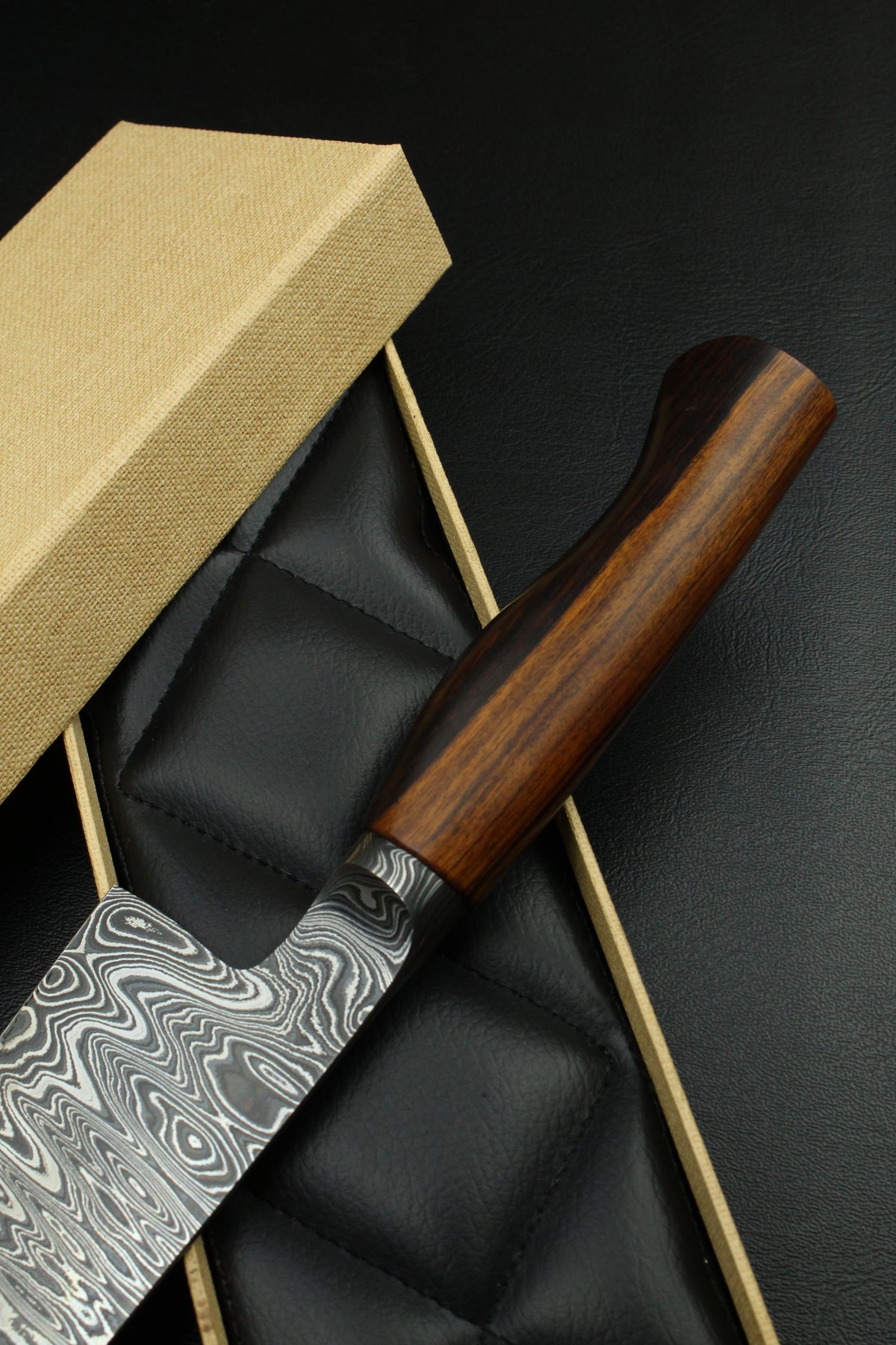 Santoku 185 exklusiv Wüsteneisenholz