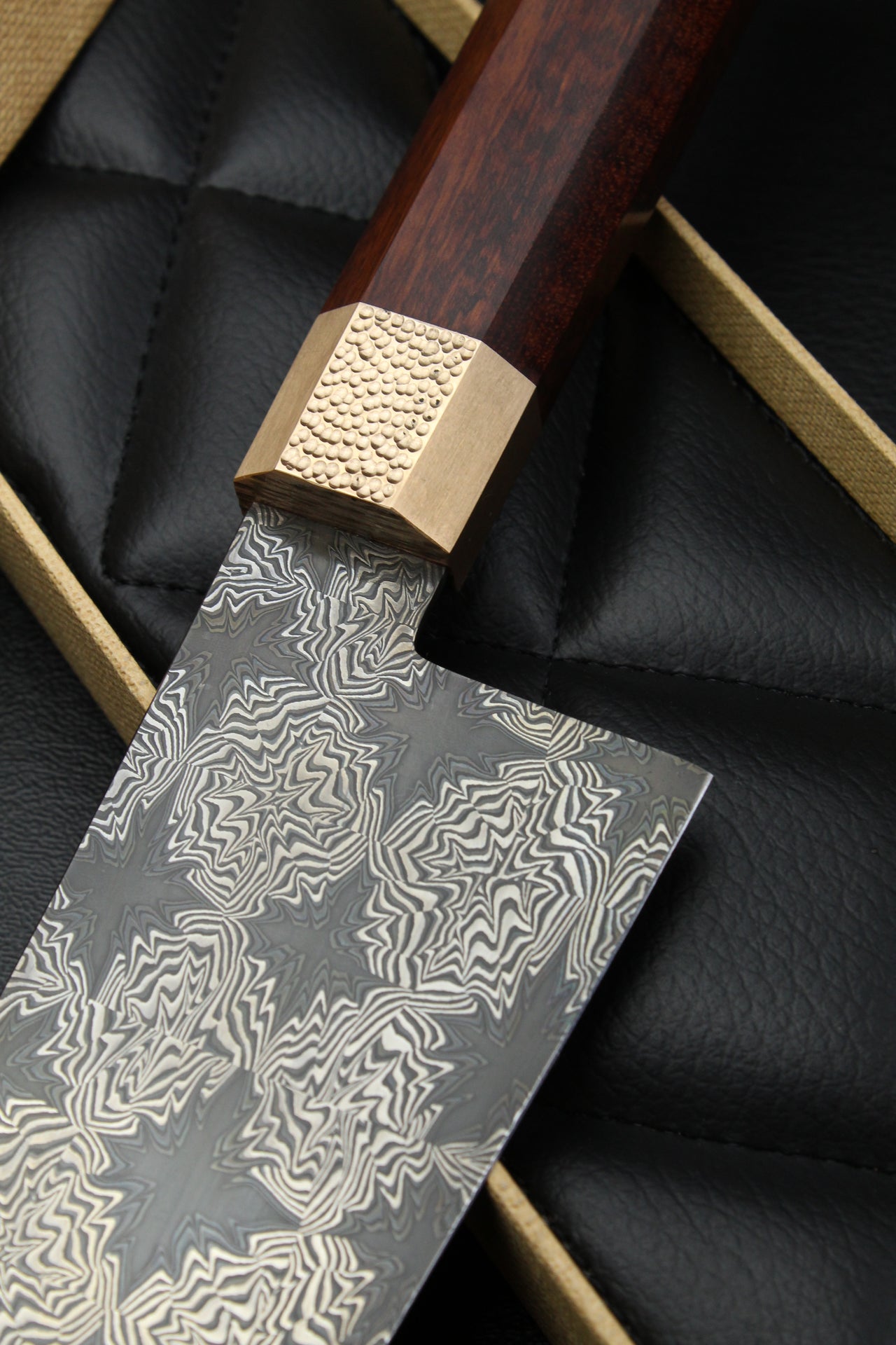 S Damascus K-Tip Santoku Snakewood