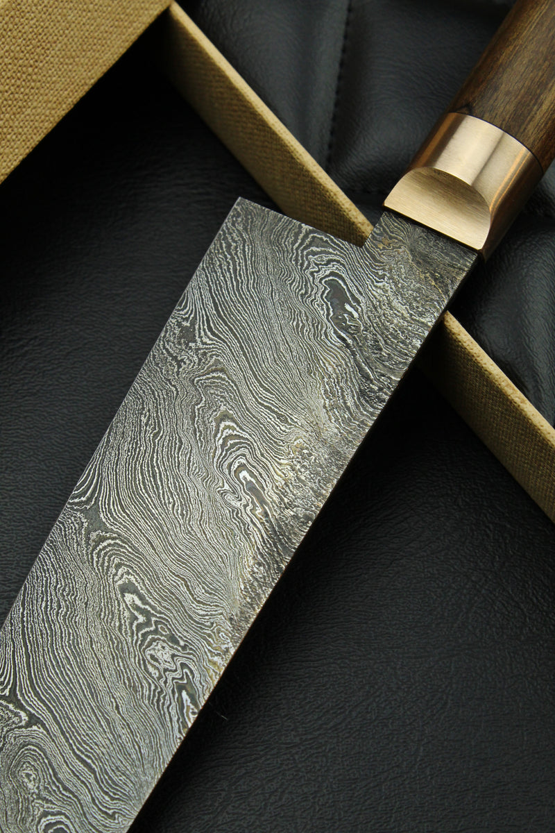 Damascus Santoku 320L Torsion German Walnut