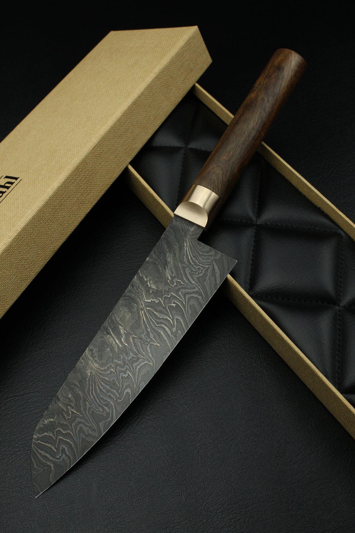 Damast-Santoku HK-Torsion schwarze Patina