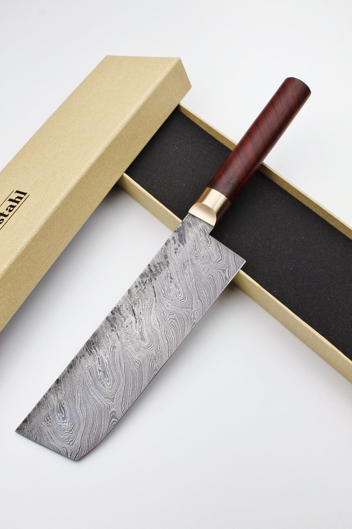 Nakiri Padouk