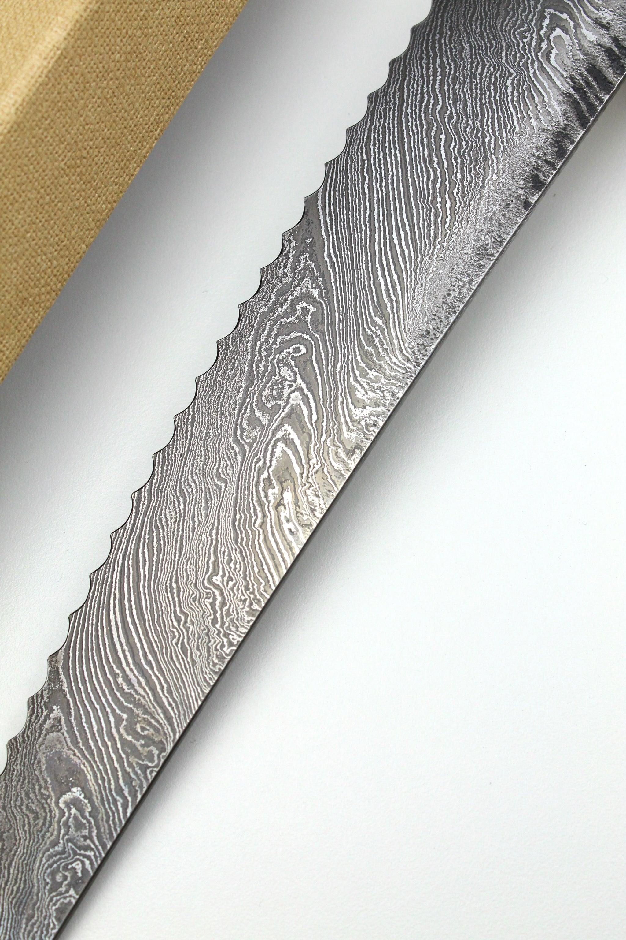 Breadsword Torsion HL Elm Damascus