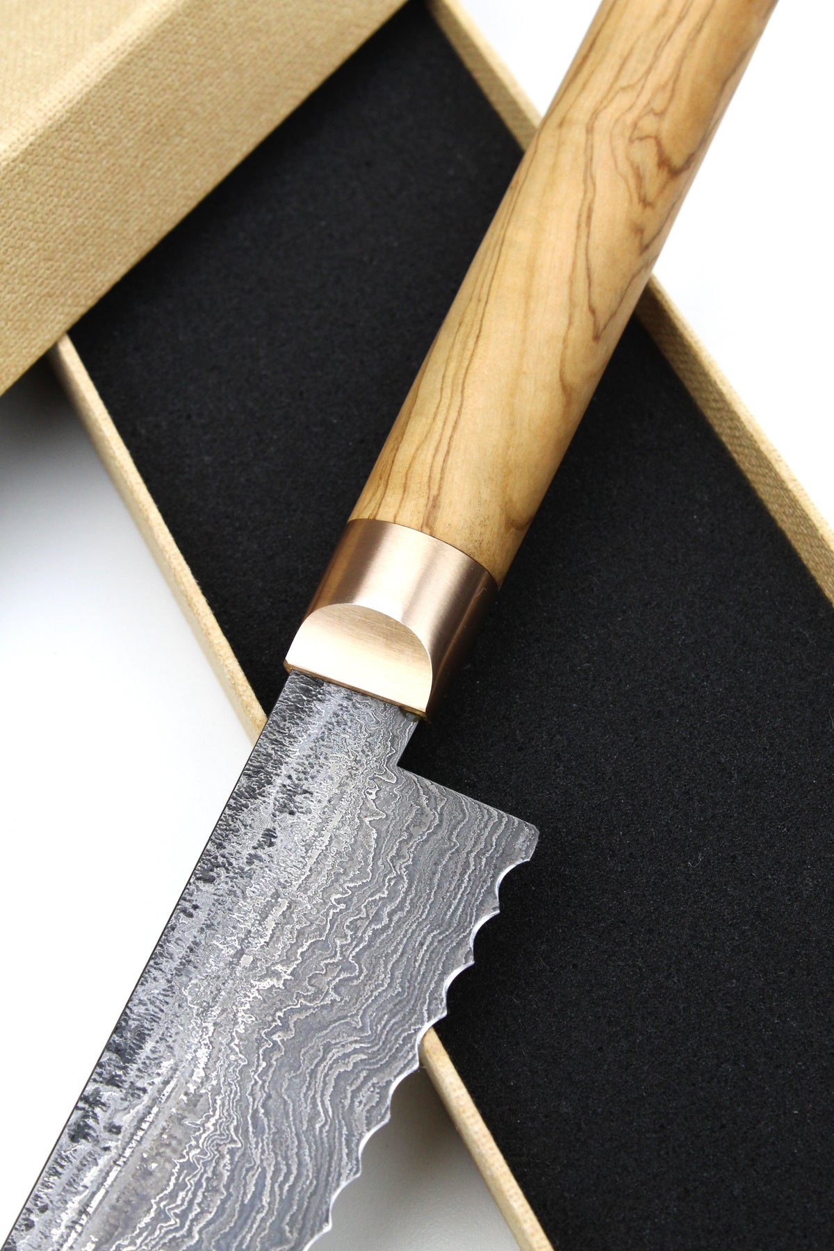 Brotmesser HK oval oliv Damast