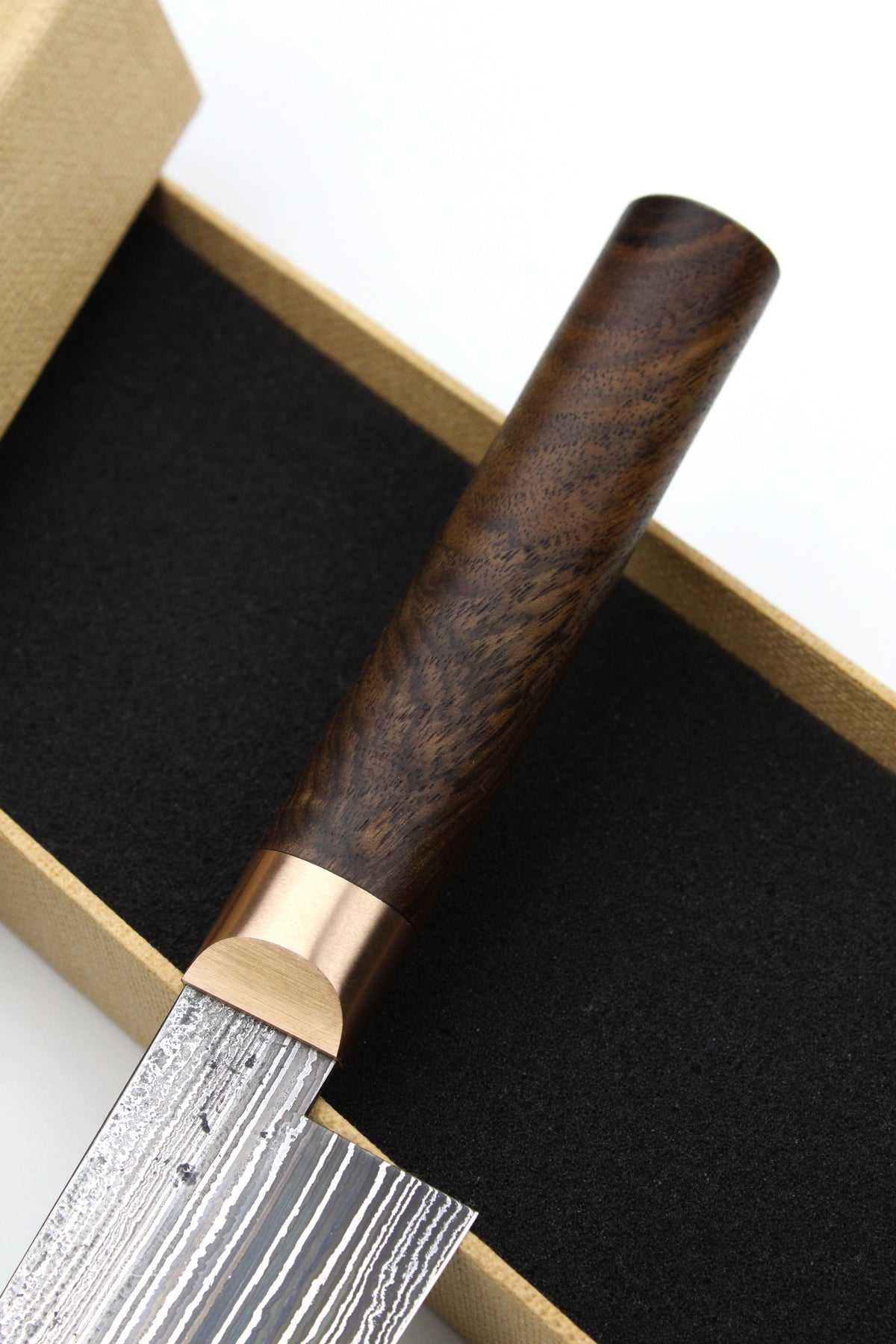 M-Santoku Walnuss mit Längsmaserung