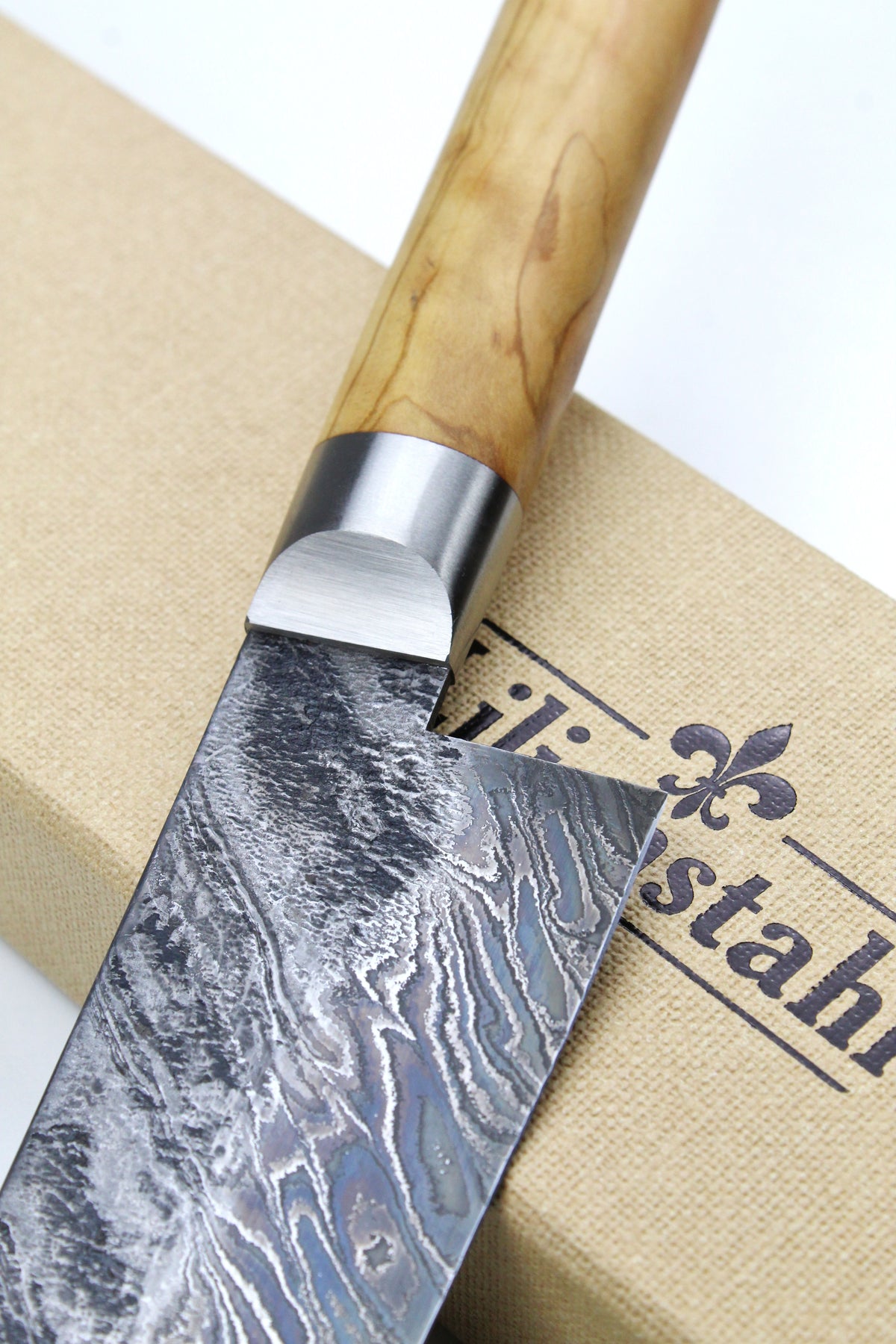 Damast-Gyuto Torsion HK Oval
