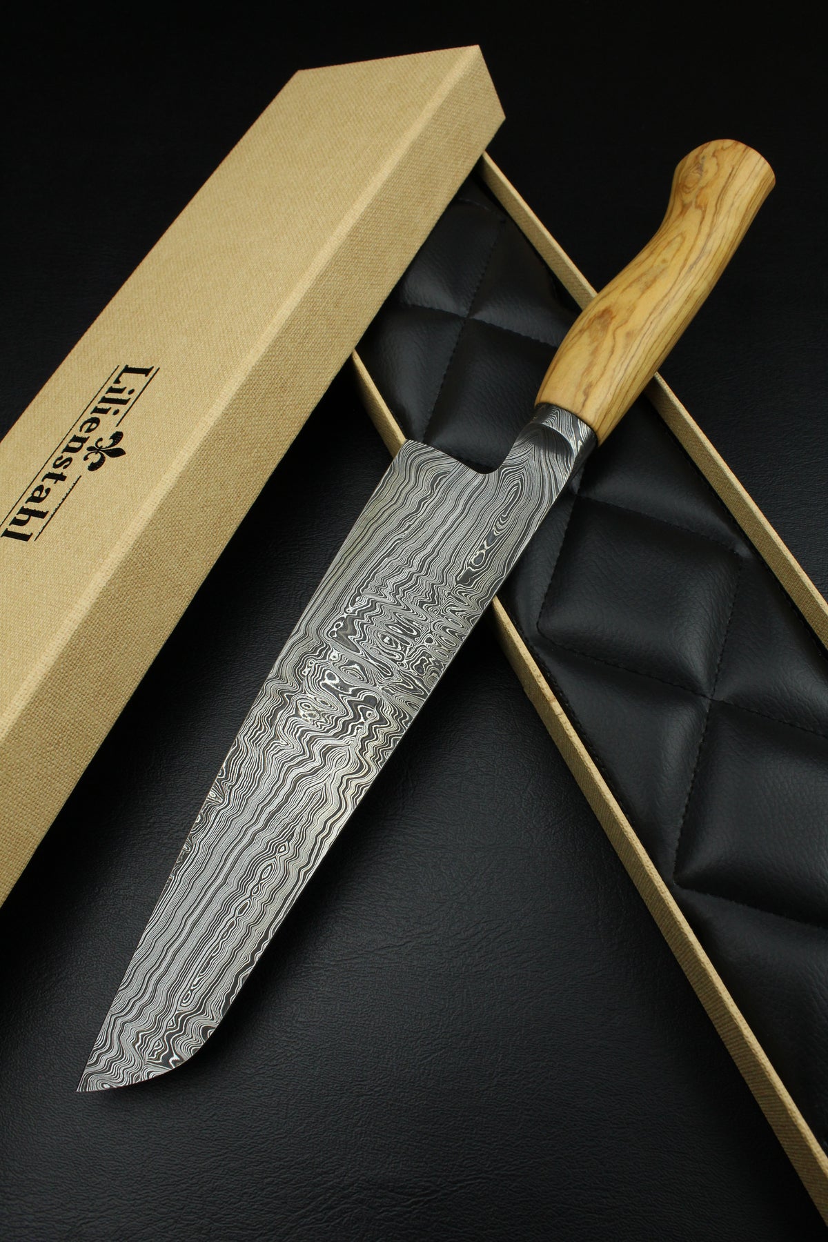 Gyuto Torsion 210 Olivgrün