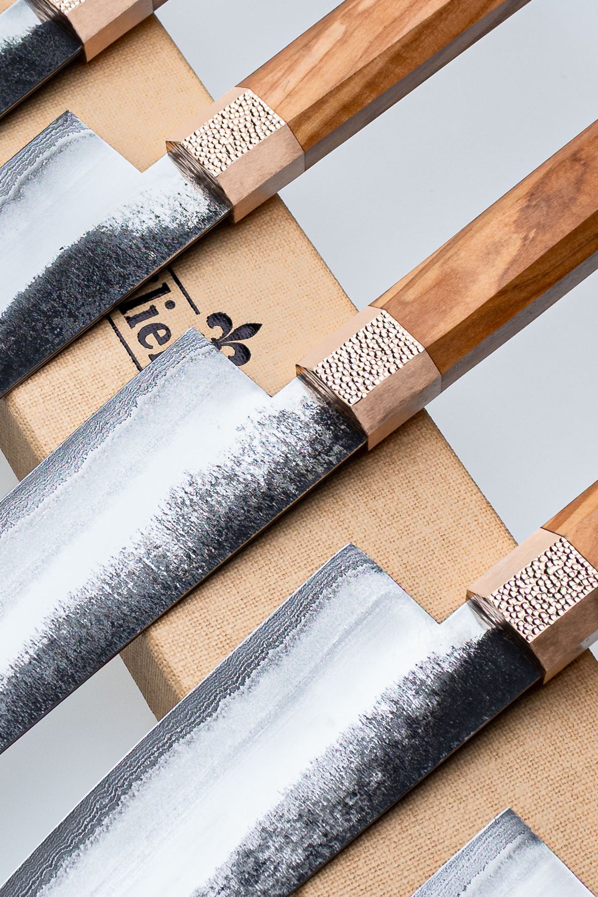 Santoku 3LN-Damast Olive